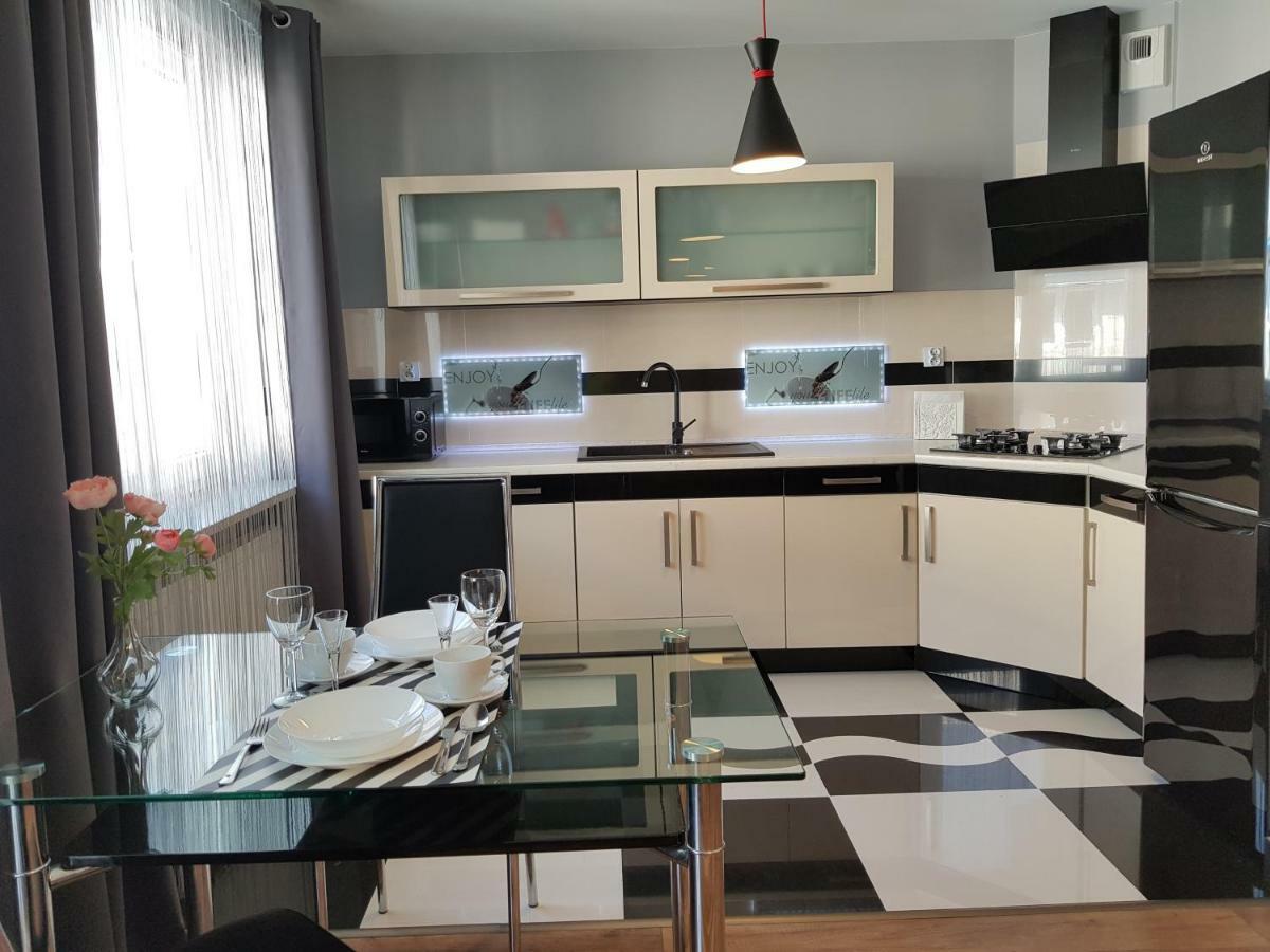 Apartment Luxury Oasis Srodmiescie Downtown 3 Os Krakow Exterior photo